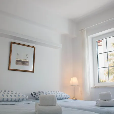Cozy 1 Bedroom Apartment With Balcony * 达特恰